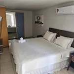 Iate Plaza - Flat 1007 Particular