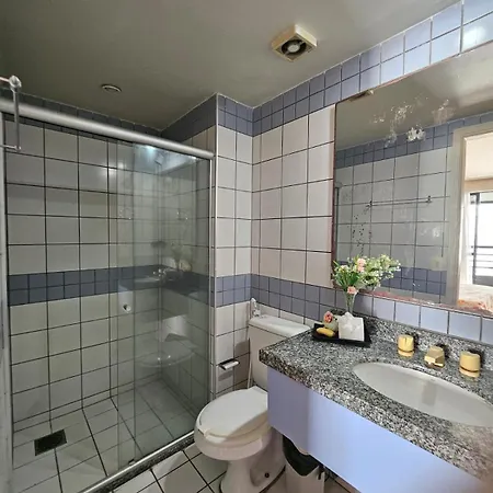 Hotel Iate Plaza - Flat 1007 Particular