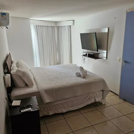 Iate Plaza - Flat 1007 Particular Hotel